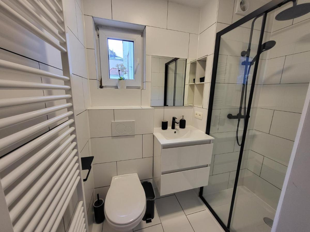 Studio Alicia, Idealement Situe Etterbeek Екстер'єр фото